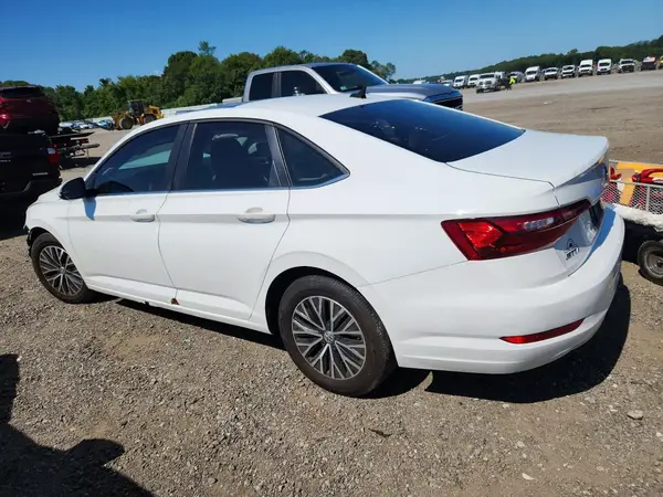 3VWC57BU5MM043062 2021 VOLKSWAGEN JETTA - Image 2