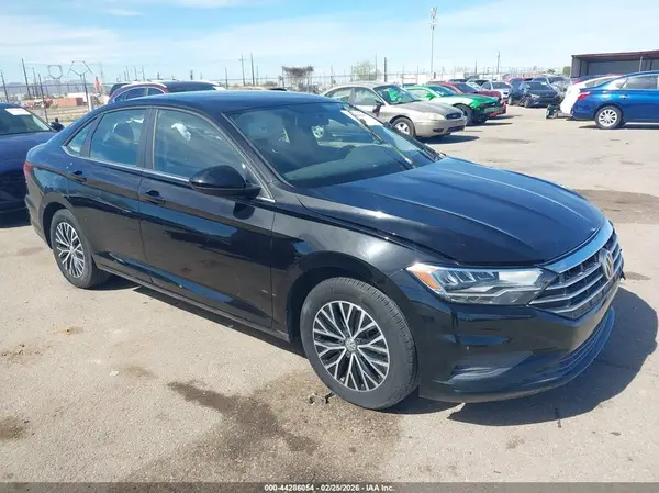 3VWC57BU5MM049749 2021 VOLKSWAGEN JETTA - Image 1