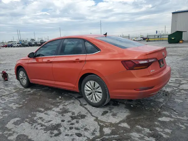 3VWC57BU6KM049546 2019 VOLKSWAGEN JETTA - Image 2