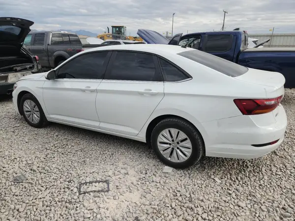 3VWC57BU6KM054388 2019 VOLKSWAGEN JETTA - Image 2