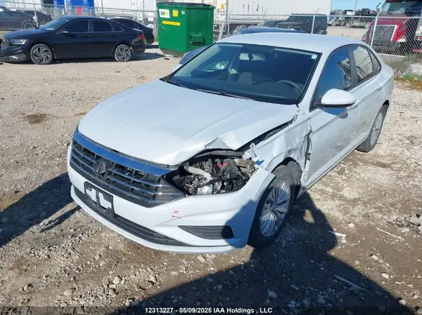 3VWC57BU6KM058733 2019 VOLKSWAGEN JETTA - Image 2