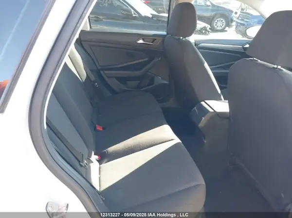 3VWC57BU6KM058733 2019 VOLKSWAGEN JETTA - Image 8