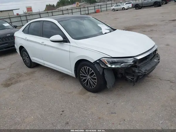 3VWC57BU6KM096723 2019 VOLKSWAGEN JETTA - Image 1