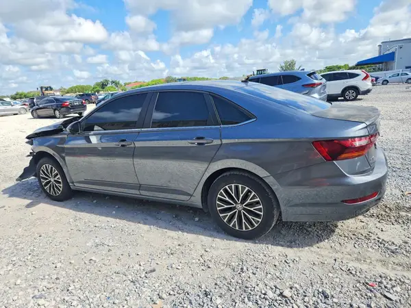 3VWC57BU6KM105940 2019 VOLKSWAGEN JETTA - Image 2