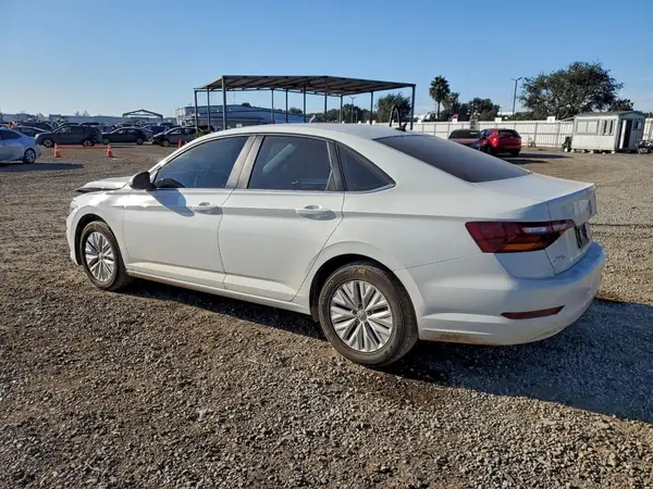 3VWC57BU6KM118445 2019 VOLKSWAGEN JETTA - Image 2
