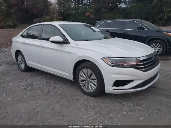 3VWC57BU6KM130126 2019 VOLKSWAGEN JETTA - Image 1