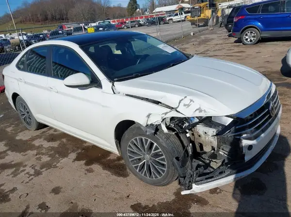 3VWC57BU6KM141773 2019 VOLKSWAGEN JETTA - Image 1