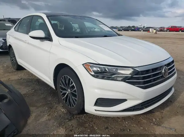 3VWC57BU6KM148464 2019 VOLKSWAGEN JETTA - Image 1