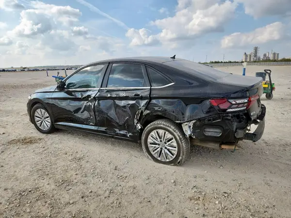 3VWC57BU6KM157858 2019 VOLKSWAGEN JETTA - Image 2