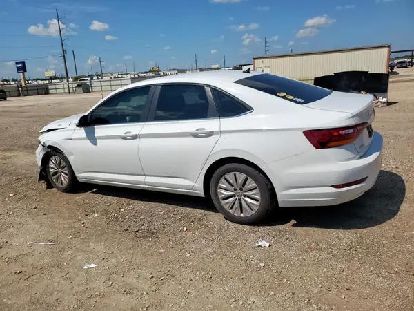 3VWC57BU6KM157956 2019 VOLKSWAGEN JETTA - Image 2