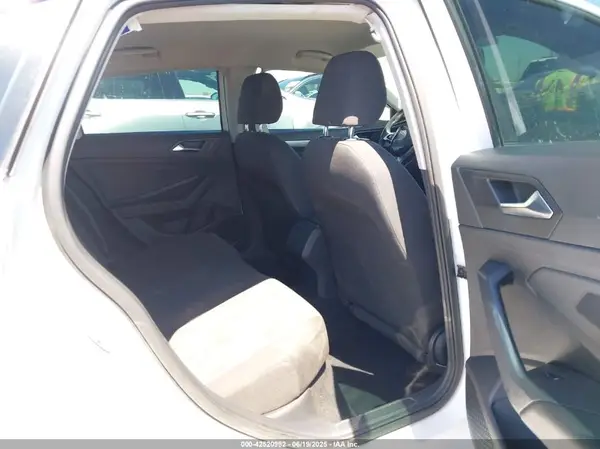 3VWC57BU6KM178046 2019 VOLKSWAGEN JETTA - Image 8