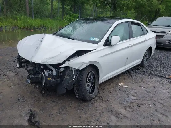 3VWC57BU6KM212518 2019 VOLKSWAGEN JETTA - Image 2