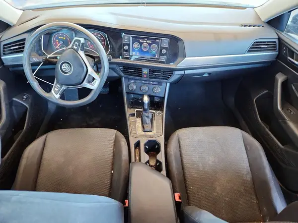 3VWC57BU6KM215161 2019 VOLKSWAGEN JETTA - Image 8