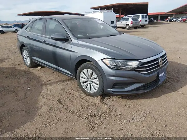 3VWC57BU6KM250721 2019 VOLKSWAGEN JETTA - Image 1