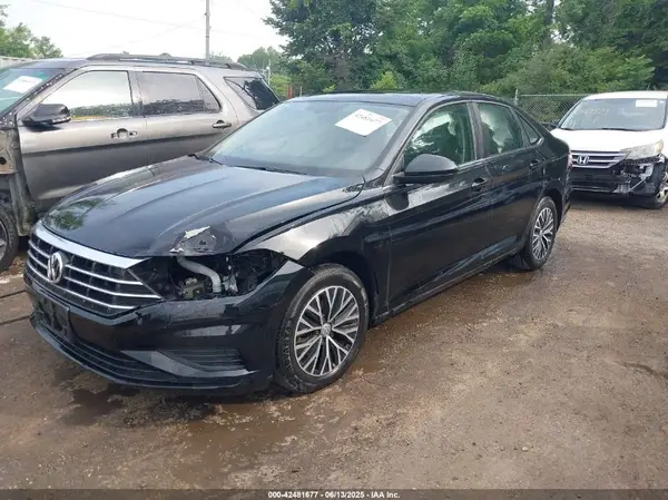 3VWC57BU6KM257720 2019 VOLKSWAGEN JETTA - Image 2