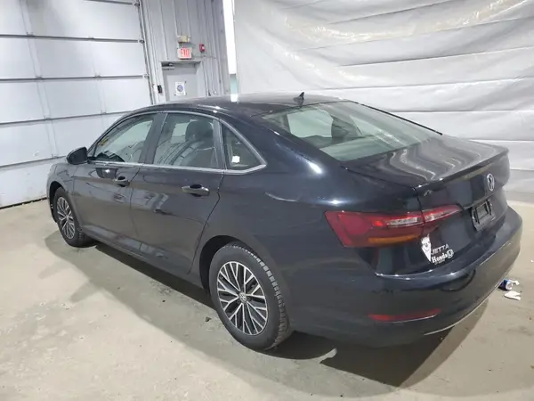 3VWC57BU6KM261718 2019 VOLKSWAGEN JETTA - Image 2