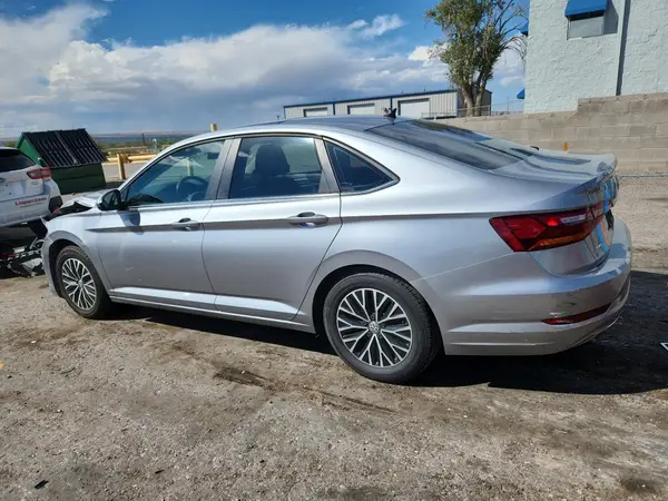 3VWC57BU6KM267521 2019 VOLKSWAGEN JETTA - Image 2