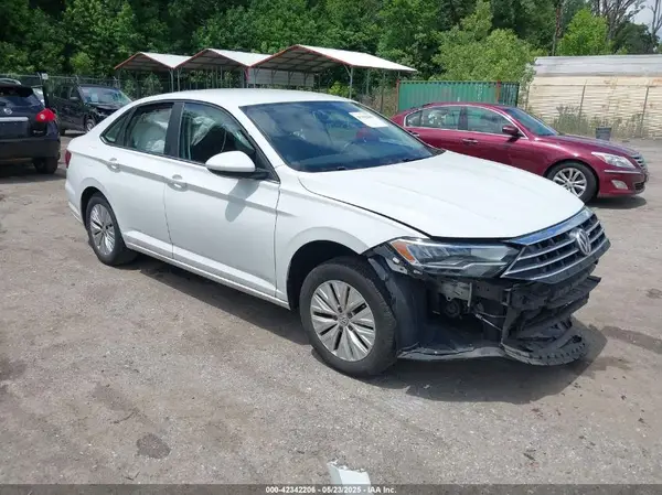 3VWC57BU6KM267969 2019 VOLKSWAGEN JETTA - Image 1