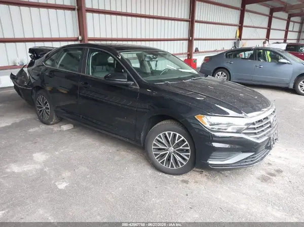 3VWC57BU6KM269057 2019 VOLKSWAGEN JETTA - Image 1