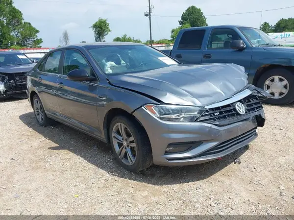 3VWC57BU6KM272573 2019 VOLKSWAGEN JETTA - Image 1
