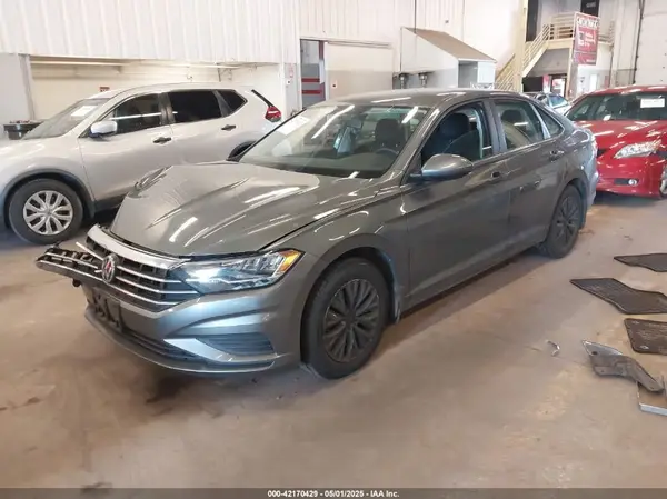 3VWC57BU6KM274971 2019 VOLKSWAGEN JETTA - Image 2