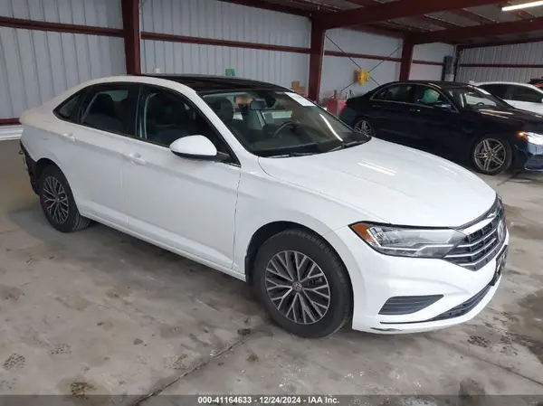 3VWC57BU6MM003332 2021 VOLKSWAGEN JETTA - Image 1