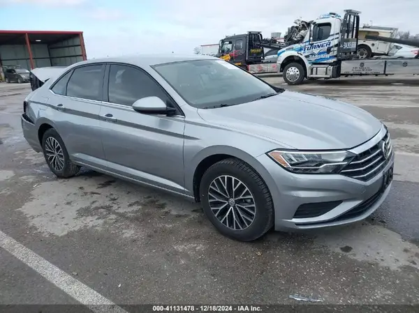 3VWC57BU6MM058749 2021 VOLKSWAGEN JETTA - Image 1
