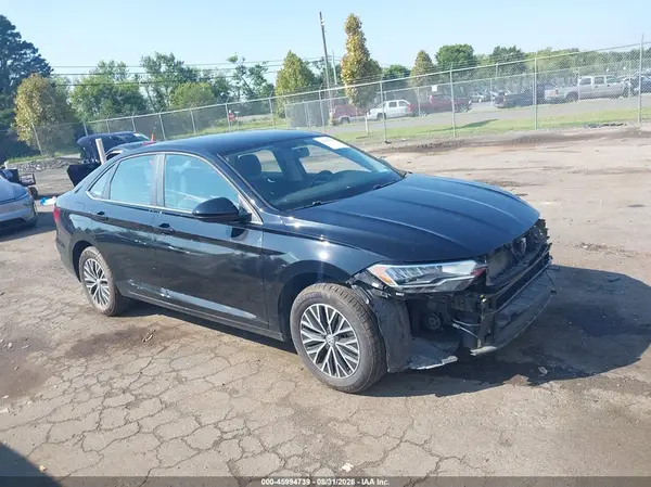 3VWC57BU6MM083683 2021 VOLKSWAGEN JETTA - Image 1