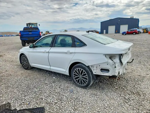 3VWC57BU6MM084333 2021 VOLKSWAGEN JETTA - Image 2