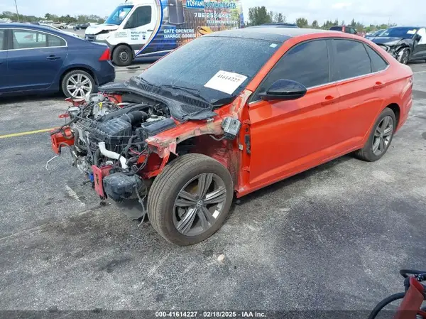 3VWC57BU7KM004289 2019 VOLKSWAGEN JETTA - Image 2