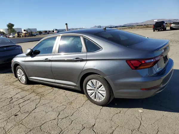 3VWC57BU7KM028009 2019 VOLKSWAGEN JETTA - Image 2