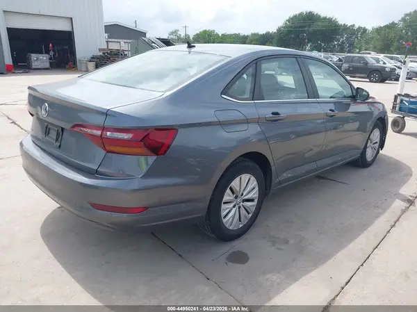 2019 VOLKSWAGEN JETTA IAAI lot 44950241 auction photo 4