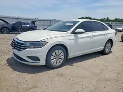 3VWC57BU7KM032285 2019 VOLKSWAGEN JETTA