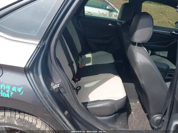 3VWC57BU7KM048213 2019 VOLKSWAGEN JETTA - Image 8