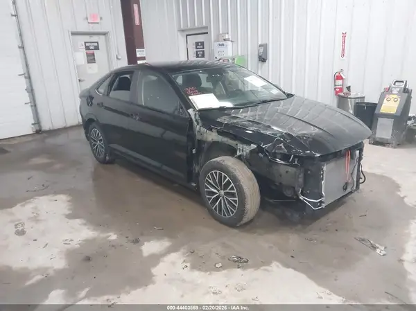 3VWC57BU7KM091336 2019 VOLKSWAGEN JETTA - Image 1