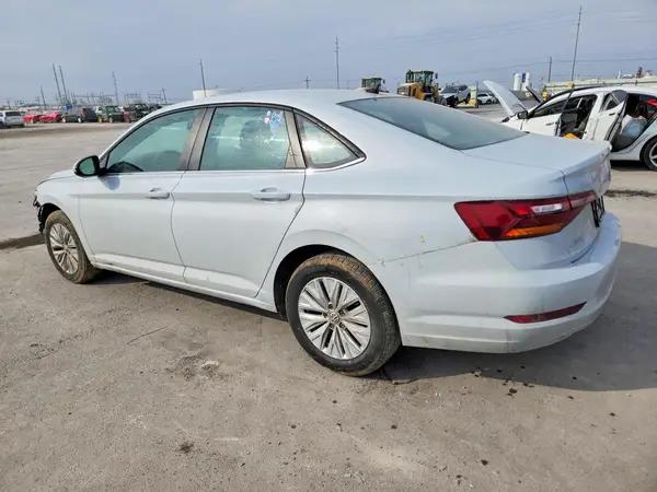 3VWC57BU7KM091580 2019 VOLKSWAGEN JETTA - Image 2