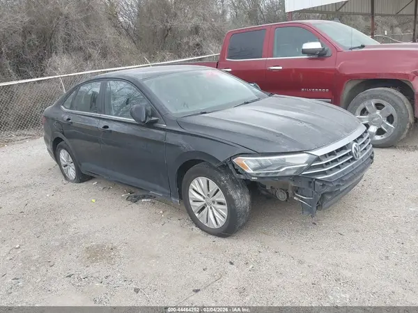 3VWC57BU7KM104764 2019 VOLKSWAGEN JETTA - Image 1