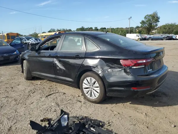 3VWC57BU7KM165287 2019 VOLKSWAGEN JETTA - Image 2