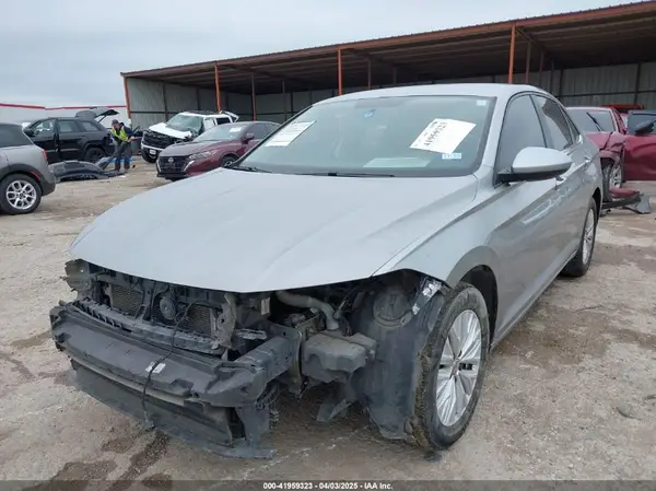 3VWC57BU7KM175740 2019 VOLKSWAGEN JETTA - Image 2