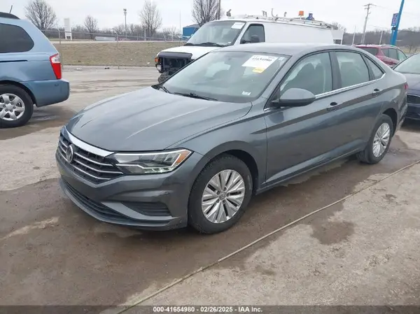 3VWC57BU7KM178685 2019 VOLKSWAGEN JETTA - Image 2