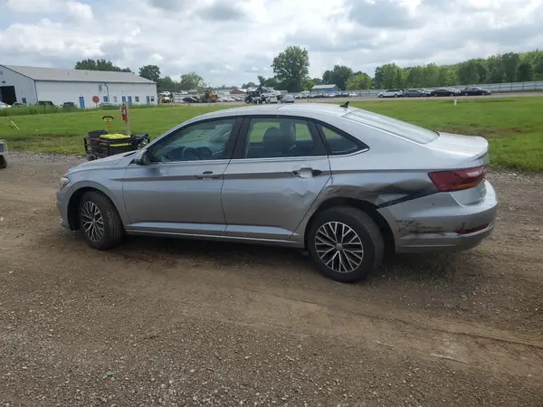 3VWC57BU7KM189704 2019 VOLKSWAGEN JETTA - Image 2