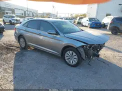 3VWC57BU7KM207960 2019 VOLKSWAGEN JETTA
