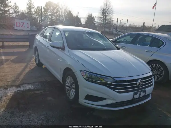 3VWC57BU7KM211779 2019 VOLKSWAGEN JETTA - Image 1