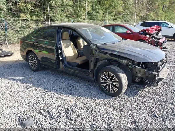 3VWC57BU7KM215198 2019 VOLKSWAGEN JETTA - Image 1