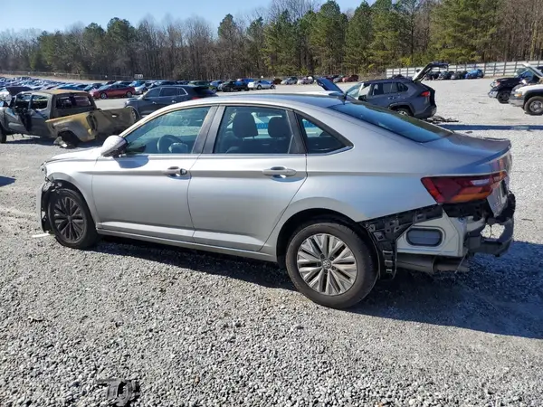 3VWC57BU7KM215671 2019 VOLKSWAGEN JETTA - Image 2