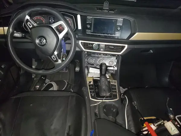 3VWC57BU7KM219705 2019 VOLKSWAGEN JETTA - Image 8