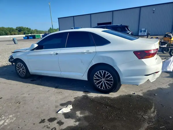 3VWC57BU7KM225181 2019 VOLKSWAGEN JETTA - Image 2