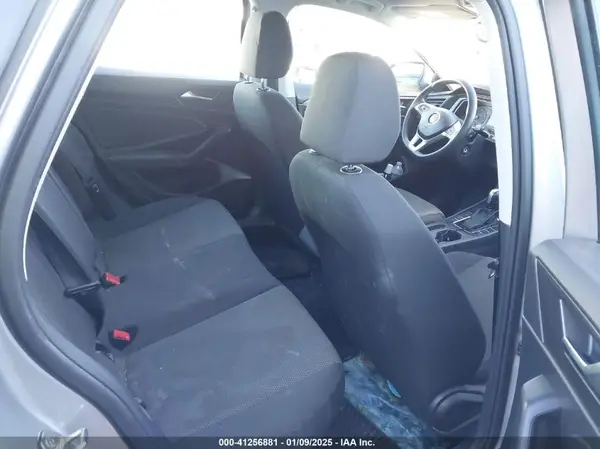 3VWC57BU7KM242756 2019 VOLKSWAGEN JETTA - Image 8
