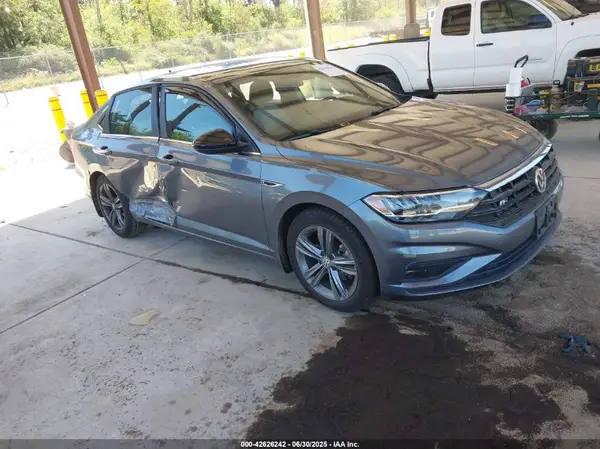 3VWC57BU7MM001587 2021 VOLKSWAGEN JETTA - Image 1