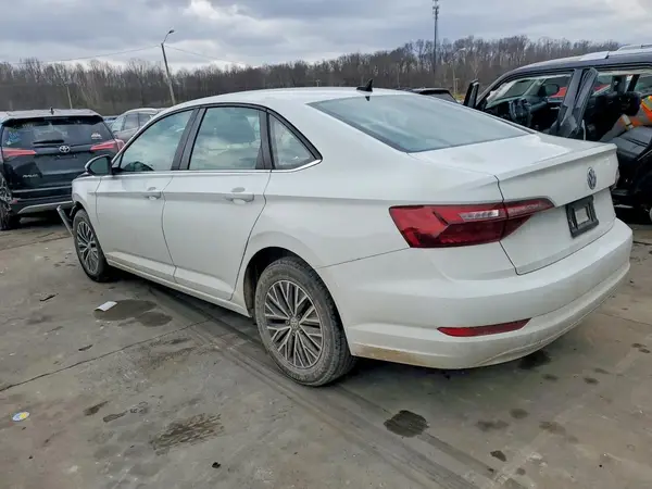 3VWC57BU7MM058548 2021 VOLKSWAGEN JETTA - Image 2